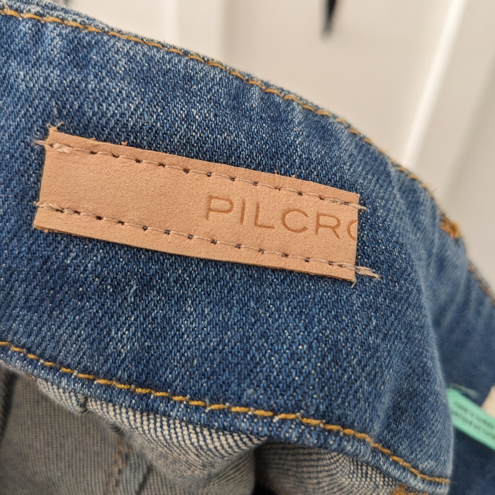 Pilcro Blue Wide Leg Cropped Jeans - Picture 5 of 16